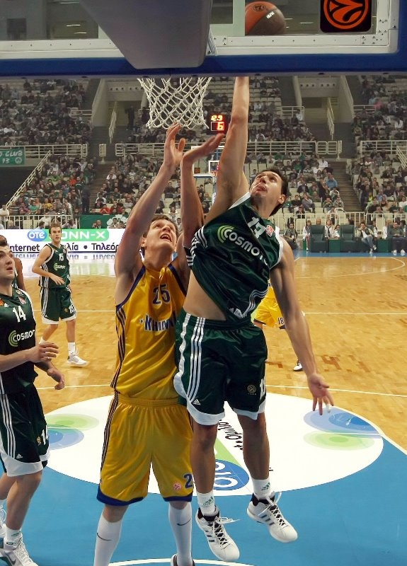 Μοζγκόφ στο Onsports: «4η-7η η Ελλάδα στο Μουντομπάσκετ» (photos+videos)