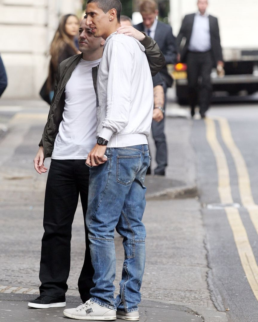 Η πρώτη βόλτα του Ντι Μαρία στο Μάντσεστερ (photos)