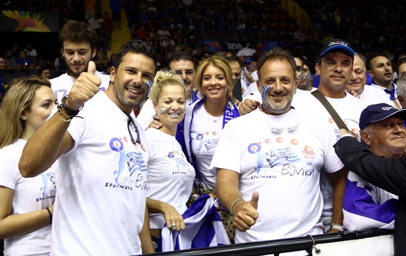 Μουντομπάσκετ 2014: Η ελληνική κερκίδα (photos)