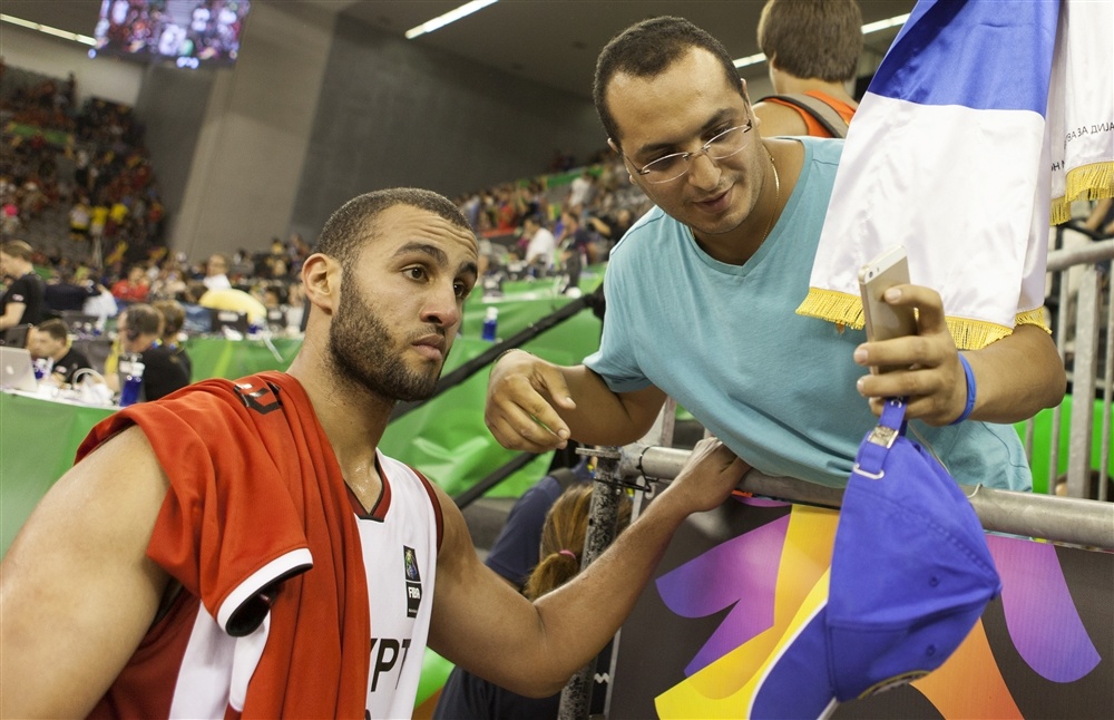 Mundobasket 2014: Είναι... τρελοί οι οπαδοί (photos)