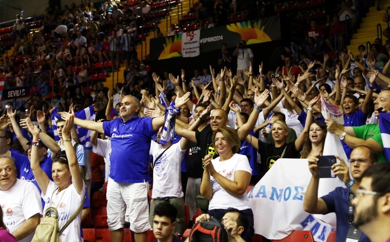 Μουντομπάσκετ 2014: Η ελληνική κερκίδα (photos)