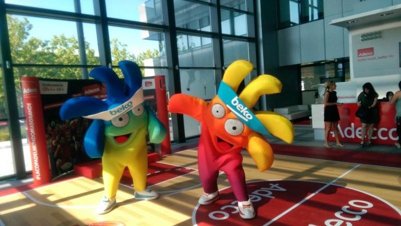 Mundobasket 2014: Στα… χέρια τους (video+photos)