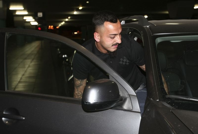 Ολυμπιακός: Η άφιξη του Μήτρογλου (photos)