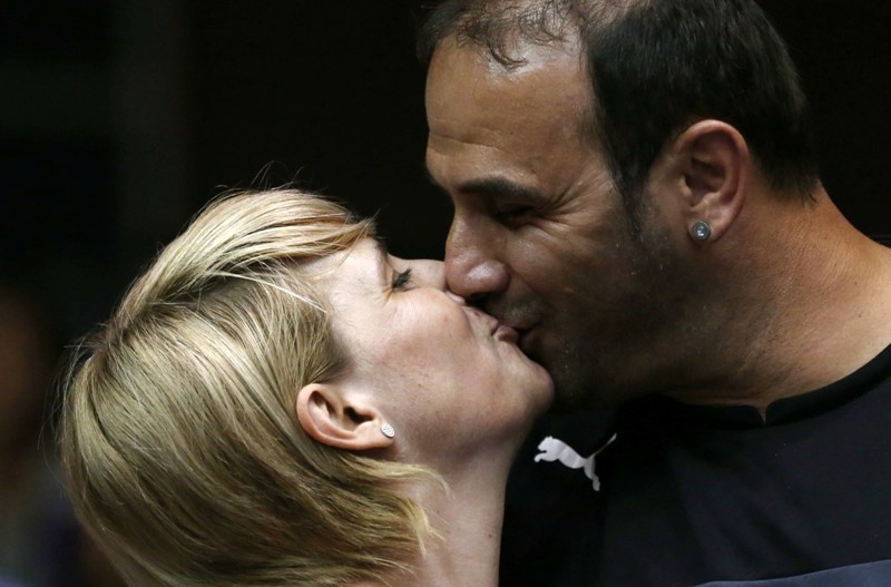 Μουντομπάσκετ 2014: Περικεφαλαίες, Γκάνγκστερ και φιλιά (photos)
