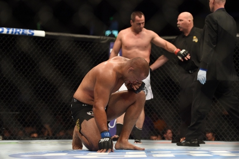 UFC 177: «Κέρασμα» πέμπτου γύρου για Dillashaw (photos)