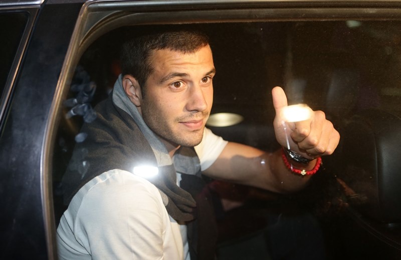 Ολυμπιακός: Έφτασε ο Μιλιβόγεβιτς (photos)