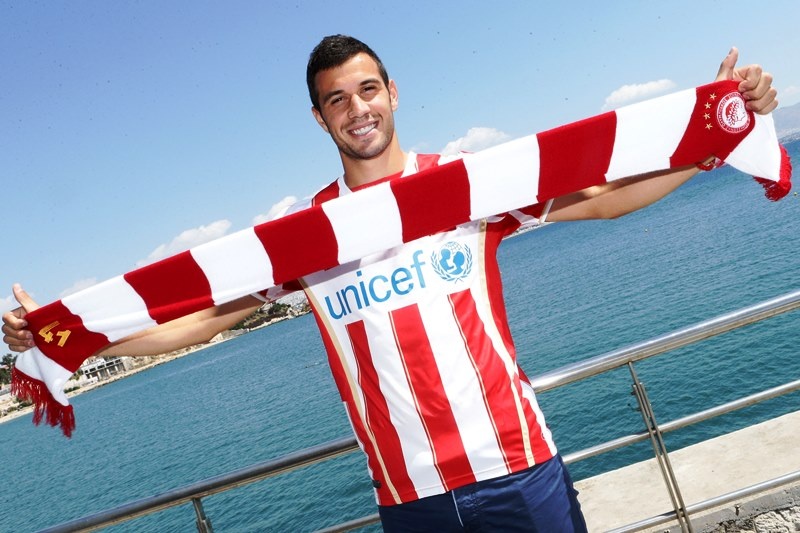 Μιλιβόγιεβιτς: «Θα δώσω το 100% στον Ολυμπιακό» (photos)