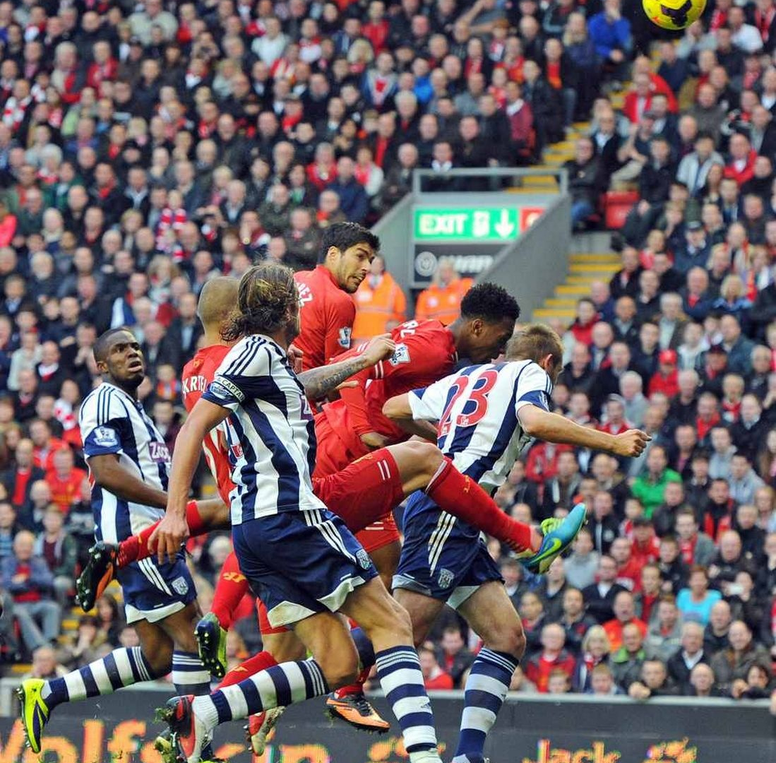 Η «κόκκινη» καριέρα του Σουάρεζ (video+photos)