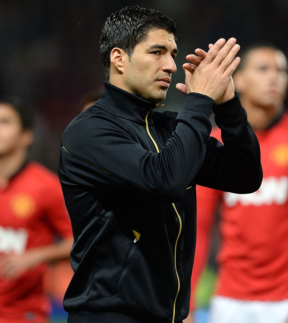 Η «κόκκινη» καριέρα του Σουάρεζ (video+photos)