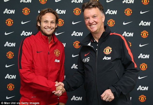 Παρουσίαση από τη Γιουνάιτεντ και έπειτα … βραβεία για Μπλιντ (photos)