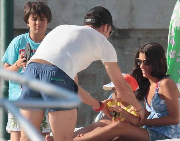 Ρεάλ Μαδρίτης: Baby Sitter ο Ρονάλντο! (photos)