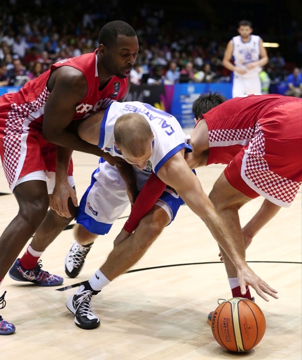 Mundobasket 2014: Τυφλή ασίστ από Καλάθη (video+photos)