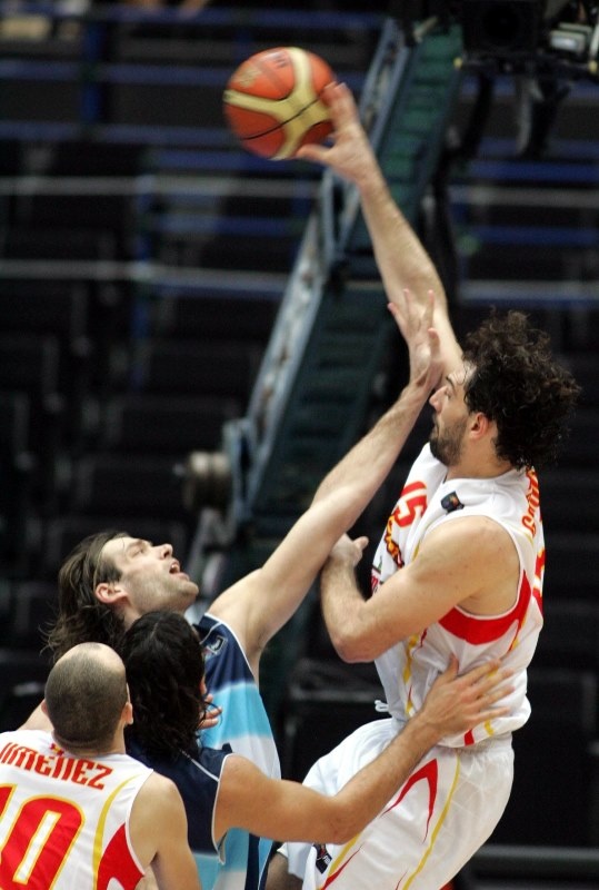Ομπέρτο στο Onsports: «Ολοκληρωμένη η Ελλάδα, ανεβαίνει η Αργεντινή» (photos+videos)