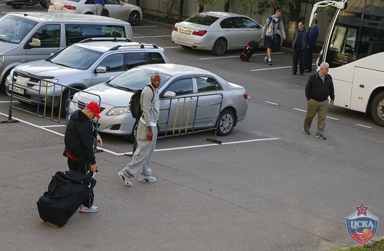 ΤΣΣΚΑ Μόσχας: Ελληνικό... καλωσόρισμα στο Καρπενήσι (photos+tweet)