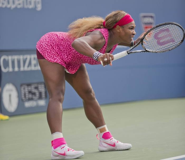 US Open: «Τρέλανε» κόσμο με το φούξια λεοπάρ φόρεμα η Σερένα (photos)