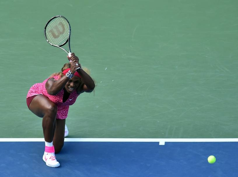 US Open: «Τρέλανε» κόσμο με το φούξια λεοπάρ φόρεμα η Σερένα (photos)