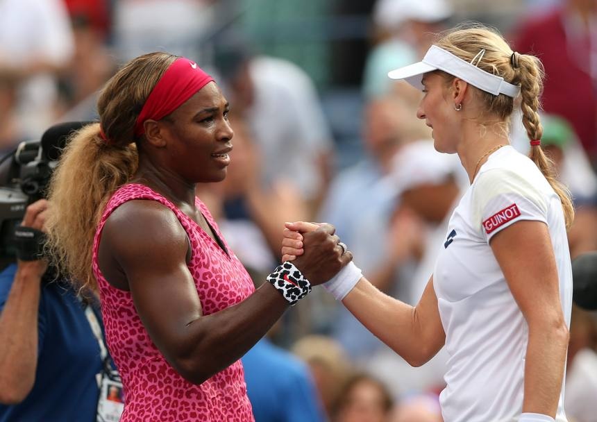 US Open: «Τρέλανε» κόσμο με το φούξια λεοπάρ φόρεμα η Σερένα (photos)