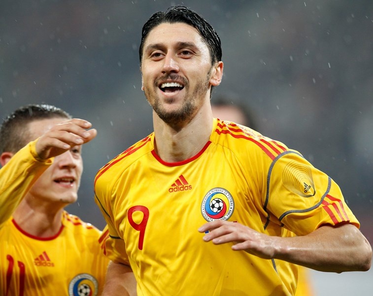 Μαρικά στο Onsports: «Ομάδα η Ελλάδα, καλύτερη η Ρουμανία, έτοιμος ο Ρανιέρι» (photos+videos)