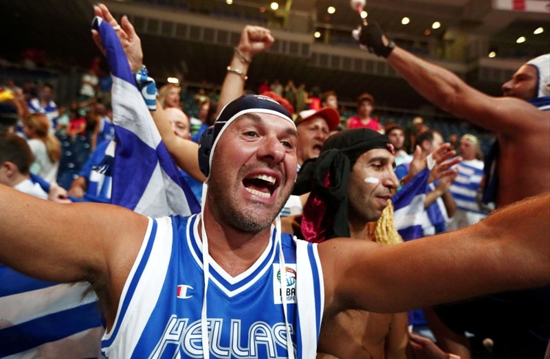 Μουντομπάσκετ 2014: Η γαλανόλευκη κερκίδα (photos)