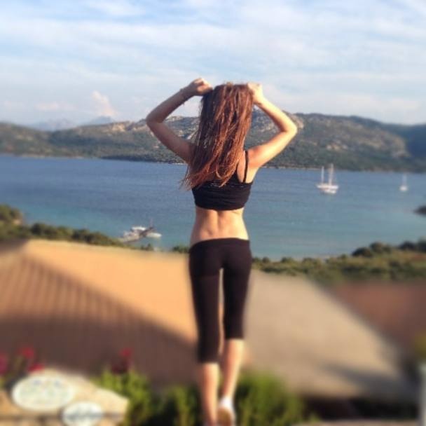 Μίλαν: «Κολάζει» η πιο σέξι οπαδός της (photos)