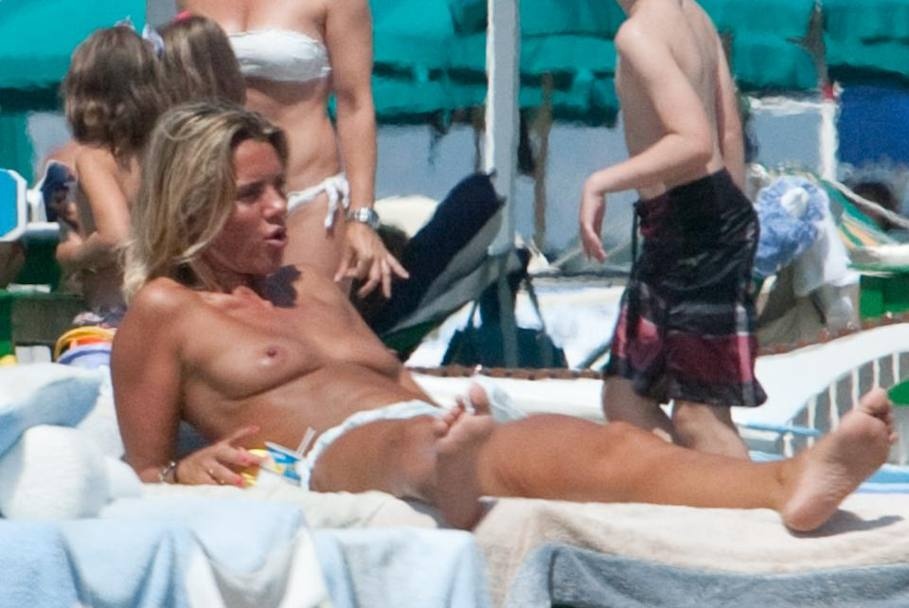 Αντρέα Πίρλο: «Πιάστηκε» να φιλιέται με άλλον η πρώην του! (photos)