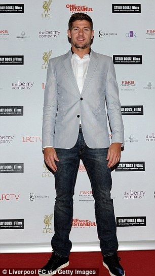 Η Λίβερπουλ στο  κόκκινο …χαλί (photos)