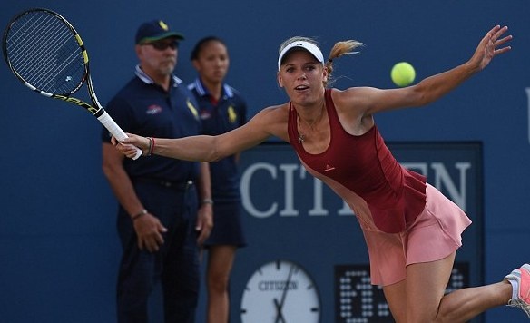 Καρολίν Βοζνιάκι: Ο φίλος της τη χώρισε από το τηλέφωνο! (photos)