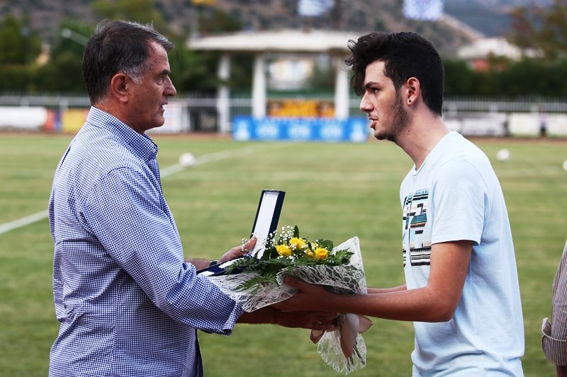 Φωκικός – ΑΕΚ: Βραβεύτηκαν Μπάγεβιτς και Πανταζής (photos)