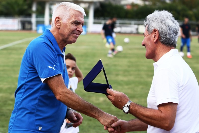 Φωκικός – ΑΕΚ: Βραβεύτηκαν Μπάγεβιτς και Πανταζής (photos)