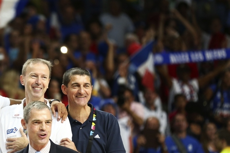 Mundobasket 2014: Καυτά φιλιά, χάλκινα μετάλλια (photos)