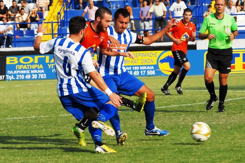 Ιωνικός – Αναγέννηση Ιεράπετρας 2-0 (photos)