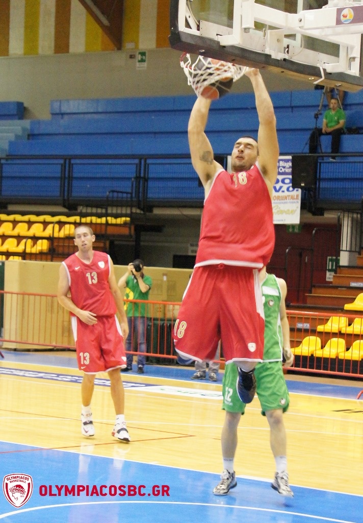 Ολυμπιακός: Εύκολα (78-41) την Ολίμπια (photos)