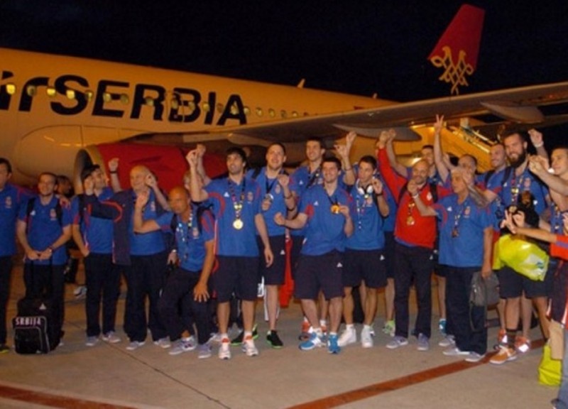 Mundobasket 2014: Απίστευτη υποδοχή στο Βελιγράδι (videos+photos)
