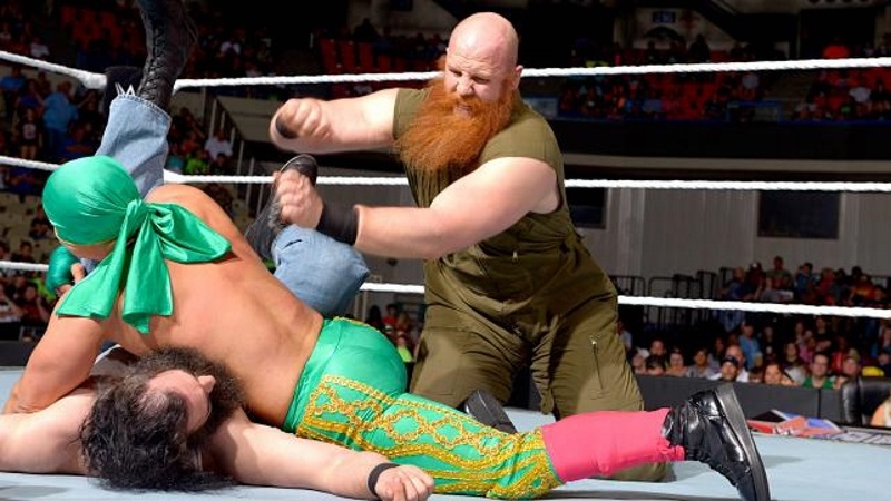 Superstars: Αθόρυβη τριλογία με Sin Cara (photos+videos)