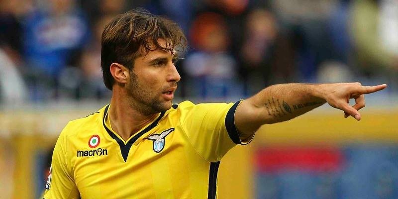 Τσάνα στο Onsports: «Συνέχεια η Αλβανία, αξέχαστη η νίκη με Ελλάδα» (photos+videos)