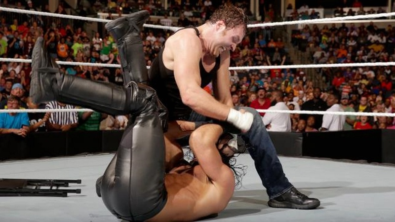 Raw: Μαγικά από Ambrose! (photos+videos)
