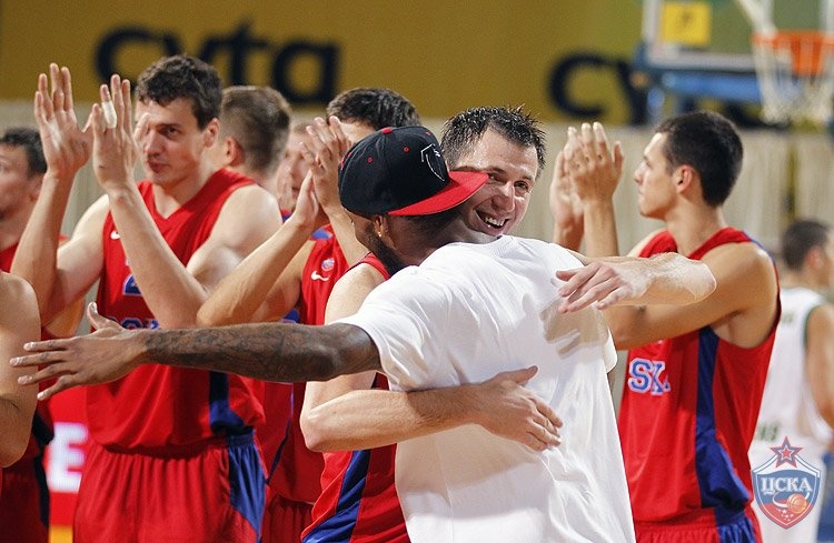 Φριτζόν στο Onsports: «Καλό μέλλον οι νεαροί του Παναθηναϊκού» (photos+videos)
