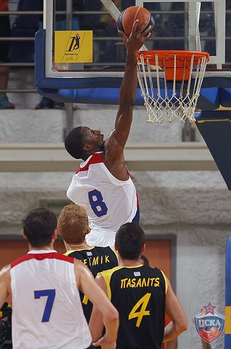 Φριτζόν στο Onsports: «Καλό μέλλον οι νεαροί του Παναθηναϊκού» (photos+videos)