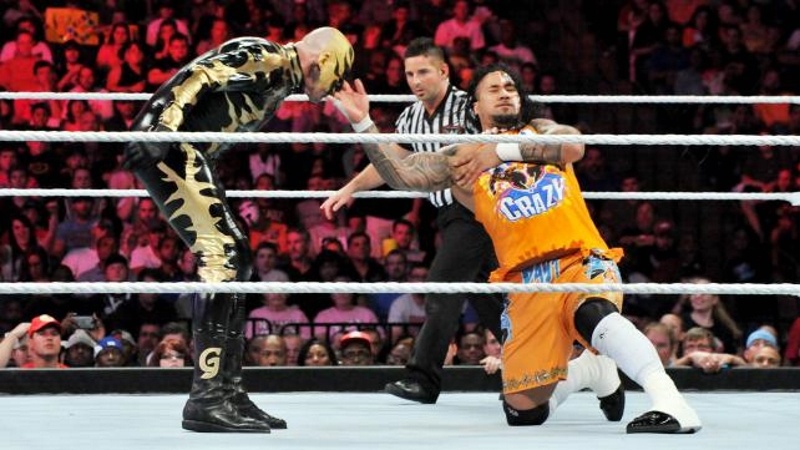 Raw: Μαγικά από Ambrose! (photos+videos)