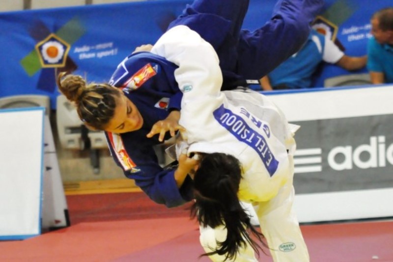 Τελτσίδου: «Ονειρεύομαι να γίνω ο θηλυκός... Ηλίας Ηλιάδης» (photos)