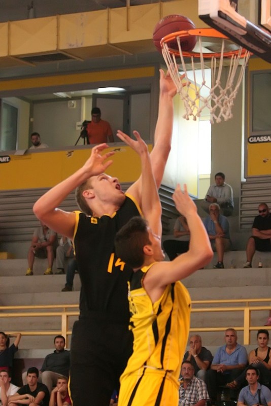 Άρης: Άνετο πέρασμα από τα Ιλίσια (photos)