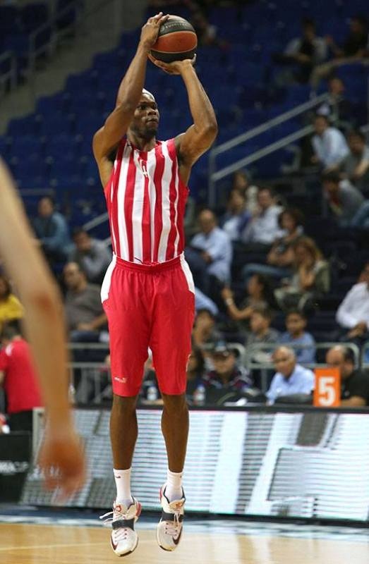 Ολυμπιακός: Το εντυπωσιακό κάρφωμα του Πέτγουεϊ (videos+photos)