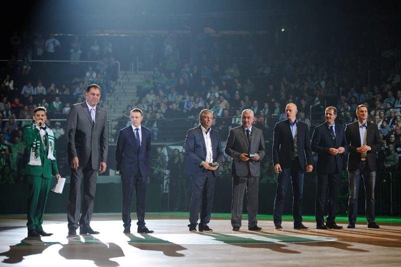 Ζαλγκίρις Κάουνας: Εντυπωσιακή τελετή για Σαμπόνις (videos+photos)