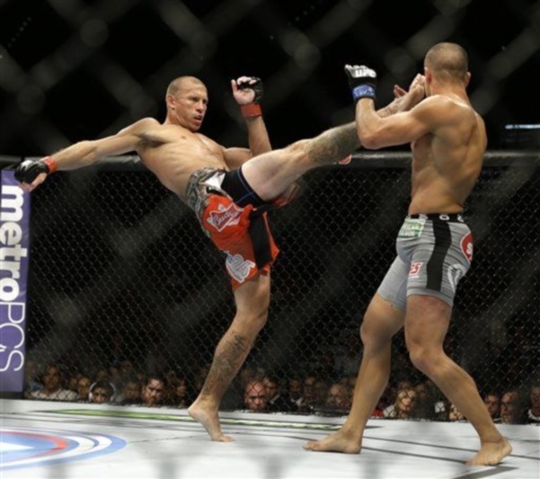 UFC 178: Εύκολη υπεράσπιση για Johnson, ΤΚΟ για McGregor