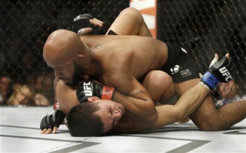 UFC 178: Εύκολη υπεράσπιση για Johnson, ΤΚΟ για McGregor