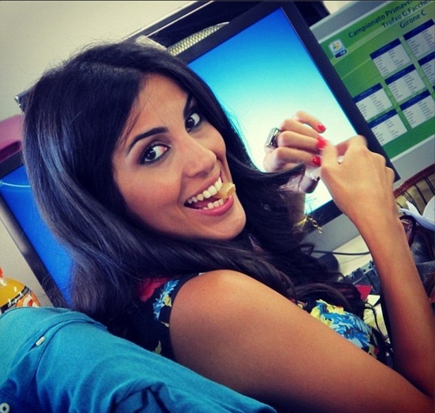 Ρόμα: H εντυπωσιακή φίλη του Γκαρσία (photos)