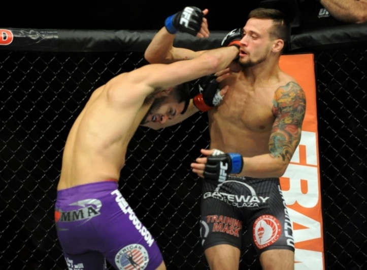 UFC 178: Εύκολη υπεράσπιση για Johnson, ΤΚΟ για McGregor