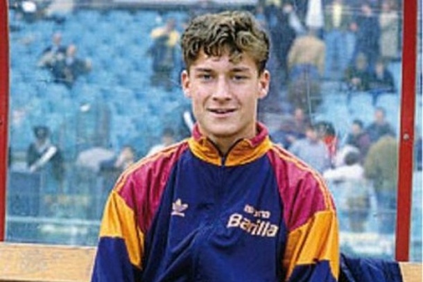 Η γιορτή της «σημαίας» της Ρόμα (video+photos+tweets)