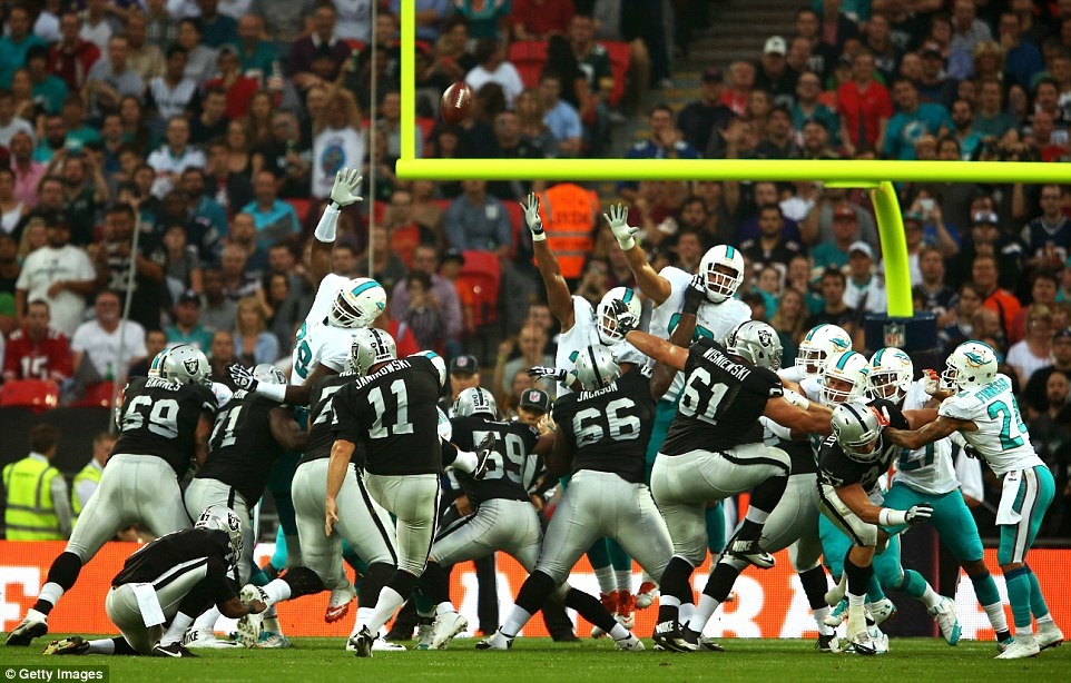 Υπερθέαμα στο κατάμεστο «Γουέμπλεϊ» (photos)