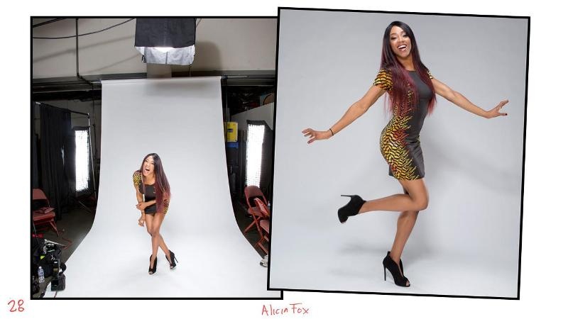 WWE: Στα παρασκήνια με τις Divas (photos)